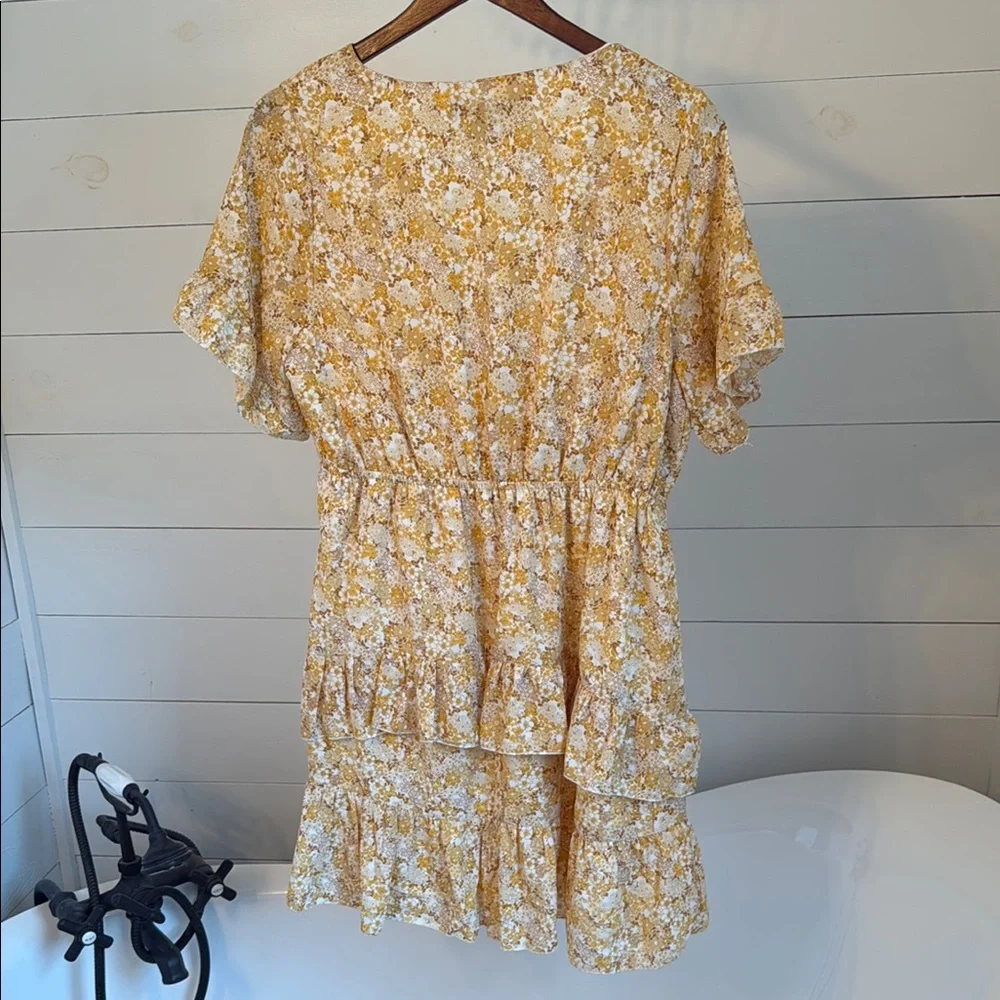 Forever 21 Yellow Floral Blouse - Picture 7 of 8